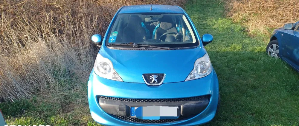 peugeot 107 Peugeot 107 cena 5999 przebieg: 286000, rok produkcji 2007 z Kleszczele